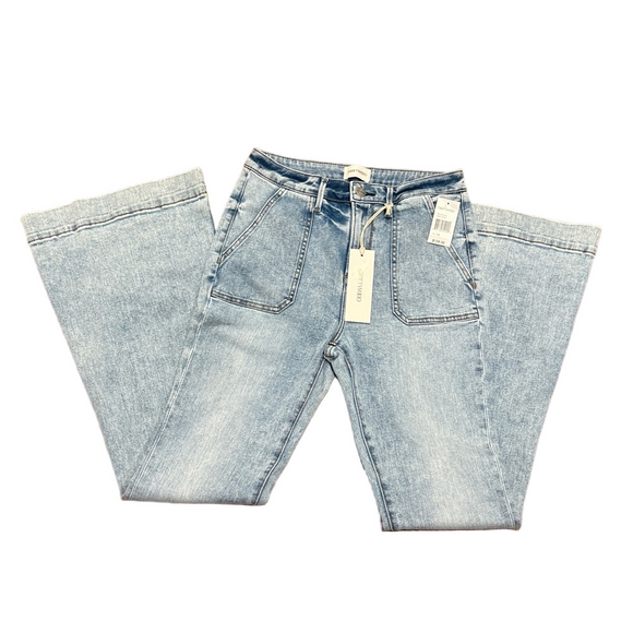 NWT Driftwood Light Wash Farrah Flare Jeans | Size 28x34 - Picture 5 of 5